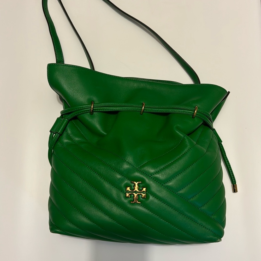 Tory Burch Chevron Handbag Like new